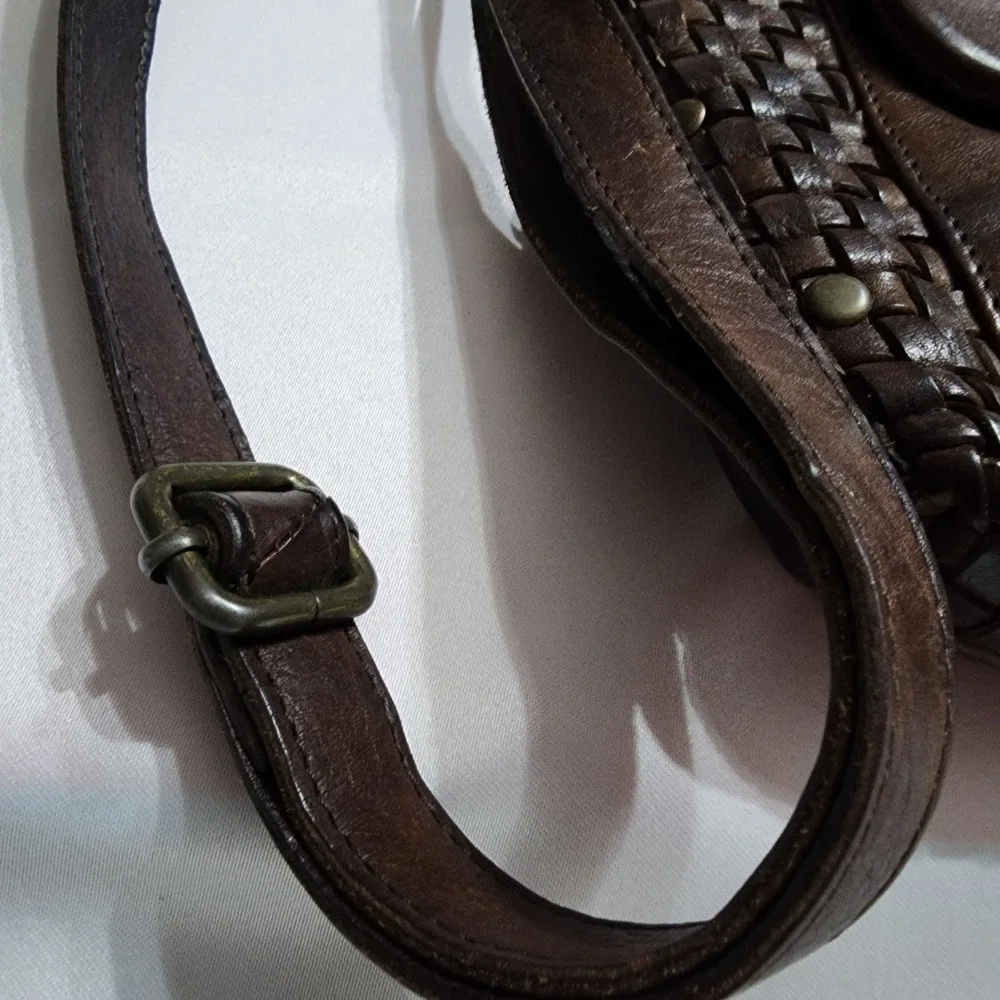 VTG Brown Woven Leather Crossbody‎ Bag Studded Boho Messenger Made in India READ